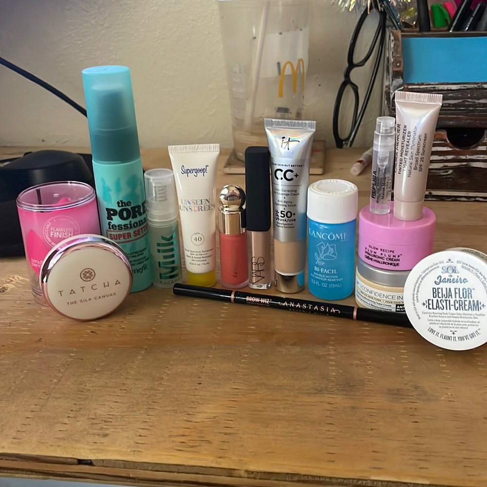 Travel/sample size lot